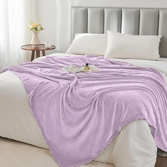 BEDELITE Fleece Blanket King Size Blankets for Bed, Luxury Plush Cozy Fuzzy Blanket 108x90 inches, Super Soft Warm Lightweight Throw Blanket All Seasons Suitable, Lilac