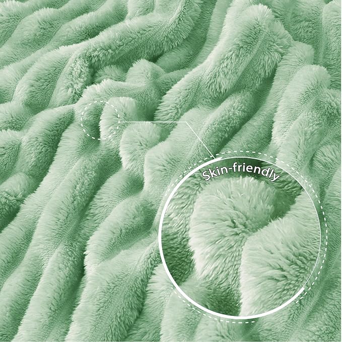 Exclusivo Mezcla Striped Queen Size Fleece Blanket - Image 5