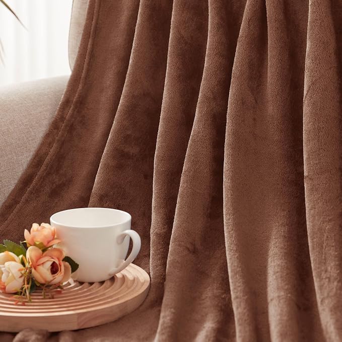 Exclusivo Mezcla Soft Fleece Throw Blanket - Image 7