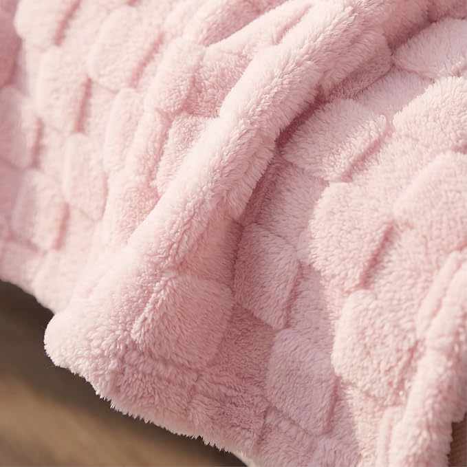 Bedsure GentleSoft Twin Blanket - Image 5