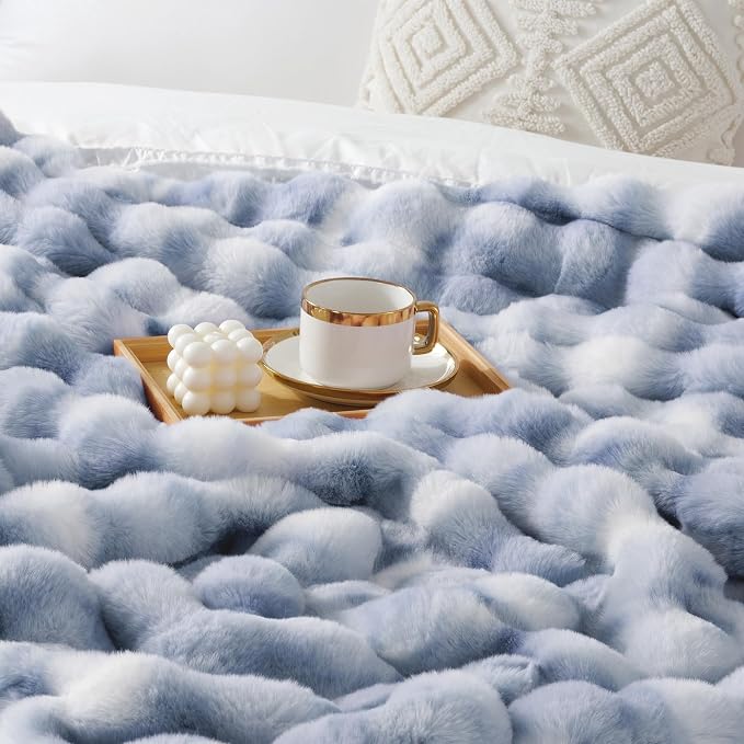 Luxury 1000GSM Faux Rabbit Fur Throw Blanket, Super Heavy Warm Cozy Grey - Image 5