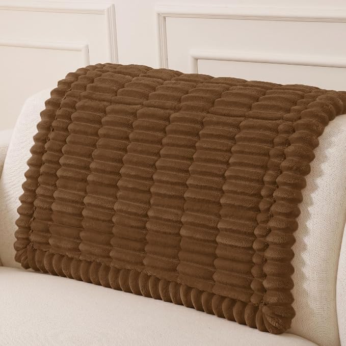 Couch Cover for Dogs, Washable Non Slip Plush Flannel Sofa Protector | Thick by hyha