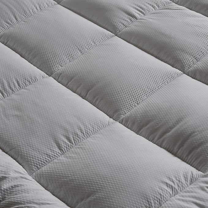 Great Bay Home King Mattress Topper. Thick, Elastic Corner Mattress Protector and Cover. Ultra-Soft Pillowtop Mattress Pad. Fits Mattresses Up to 18" (King, Light Grey)