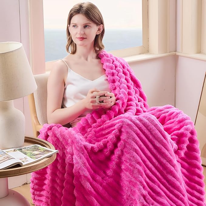 NEWCOSPLAY Fleece Ribbed Cozy Twin Blanket - Image 2