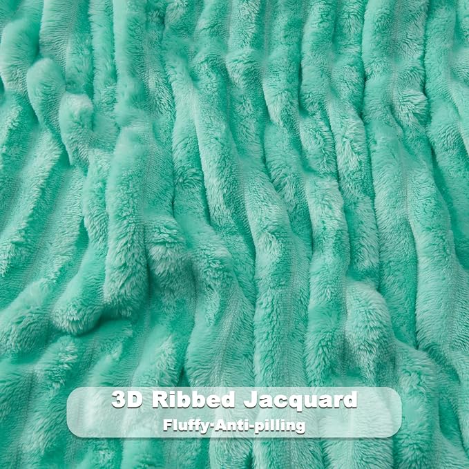 NEWCOSPLAY Fleece Ribbed Cozy Throw Blanket - Image 5