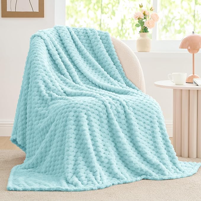 BEDELITE Cloud Blue Twin Blanket - Image 2