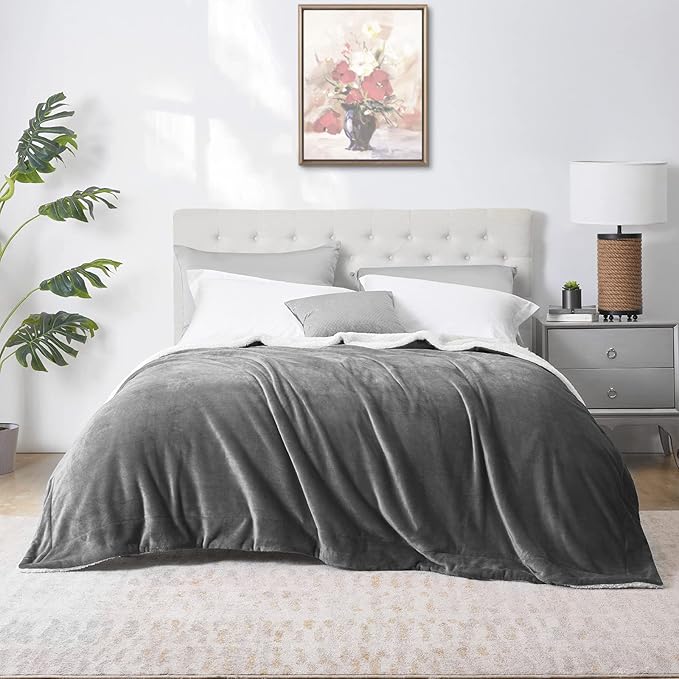 Walensee Sherpa Fleece Blanket (King Size 108”x90” Grey) Plush Throw, Gray Fuzzy Super Soft Reversible Microfiber Flannel Blankets for Couch, Bed, Sofa Ultra Luxurious Warm and Cozy for All Seasons