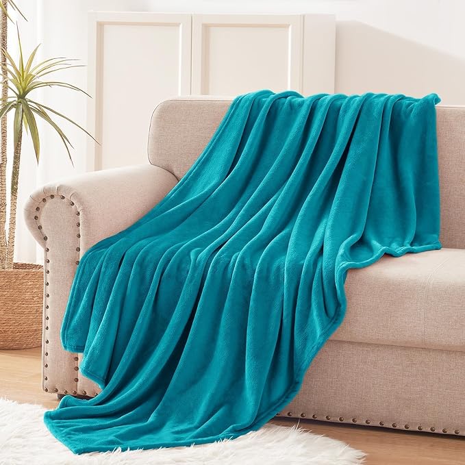 Exclusivo Mezcla Soft Fleece Throw Blanket - Image 3