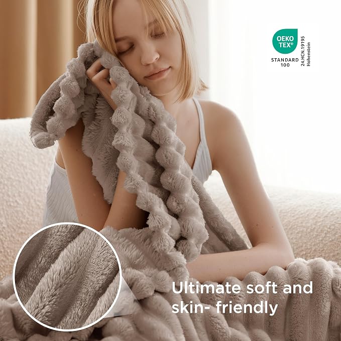 Bedsure Soft Light Brown Throw Blanket - Image 4
