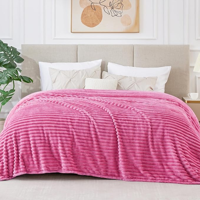 BEDELITE 3D Ribbed Jacquard Hot Pink King Size Blanket - Image 6