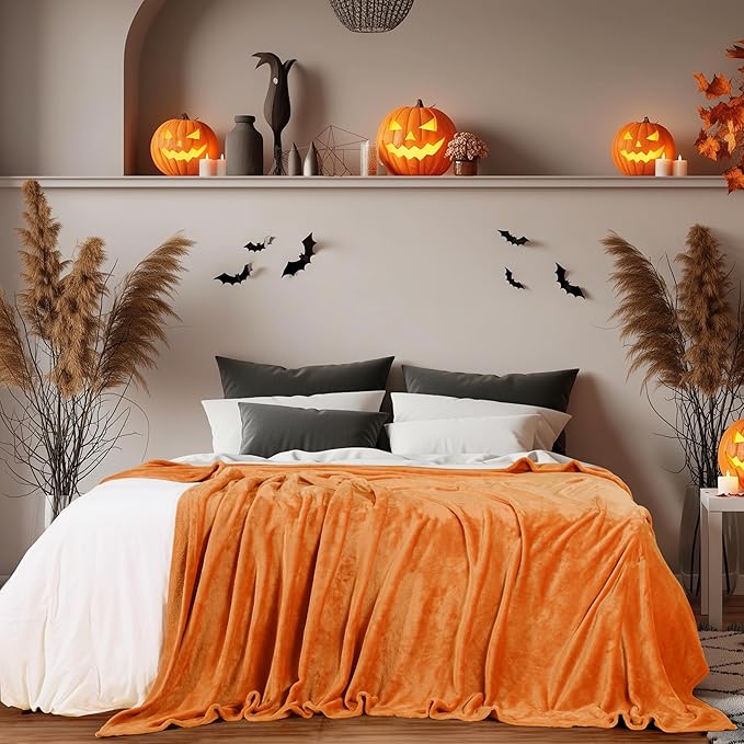 Utopia Bedding Fleece Blanket King Size Burnt Orange 300GSM Luxury Fuzzy Soft Anti-Static Microfiber Bed Blanket (90x102 Inch)