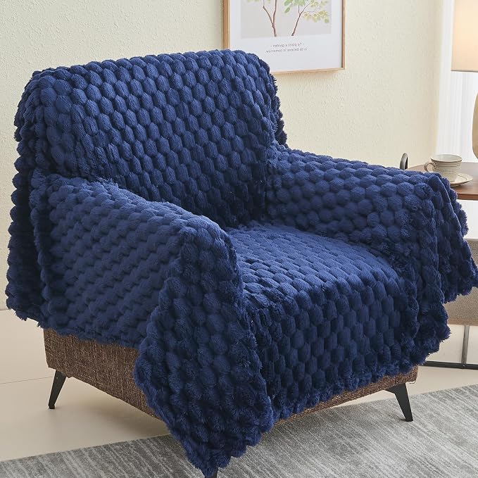 NEWCOSPLAY Fleece Clouds Cozy Twin Blanket - Image 9