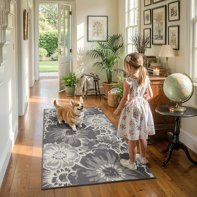 Findosom Washable Area Rug 3x5, Non Slip High-Low Textured Floral Rugs - Image 3