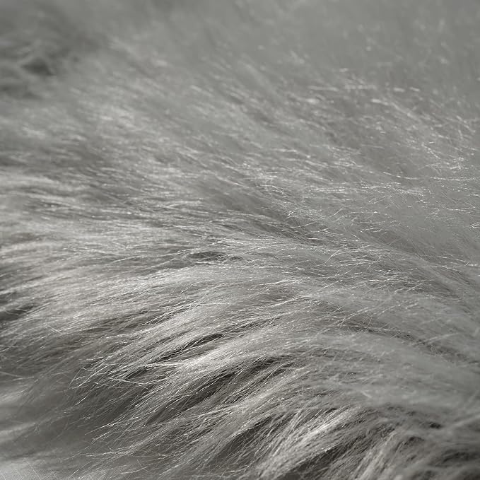 SERISSA 4x6 Fluffy Grey Faux Fur Area Rug - Image 7