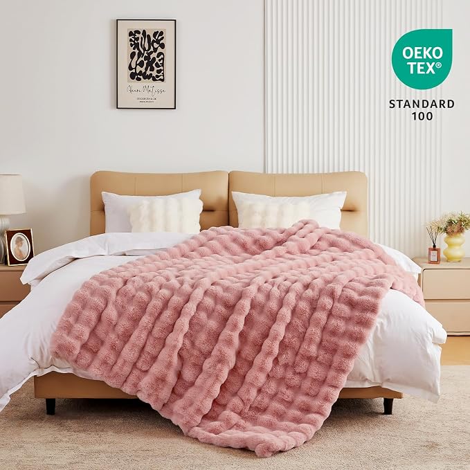 BENVWE Faux Fur Throw Blanket for Couch Bed - Image 2