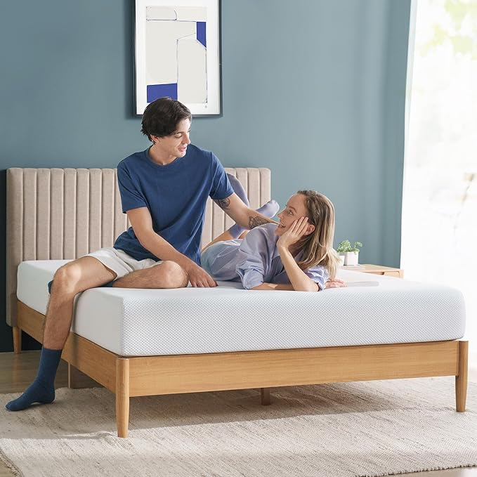 ZINUS 8 Inch Green Tea Cooling Memory Foam Mattress [New Version], Short Queen, Fiberglass Free, Medium Firmness, Cooling Gel Foam, Certified Safe Foams & Fabric, Mattress in A Box