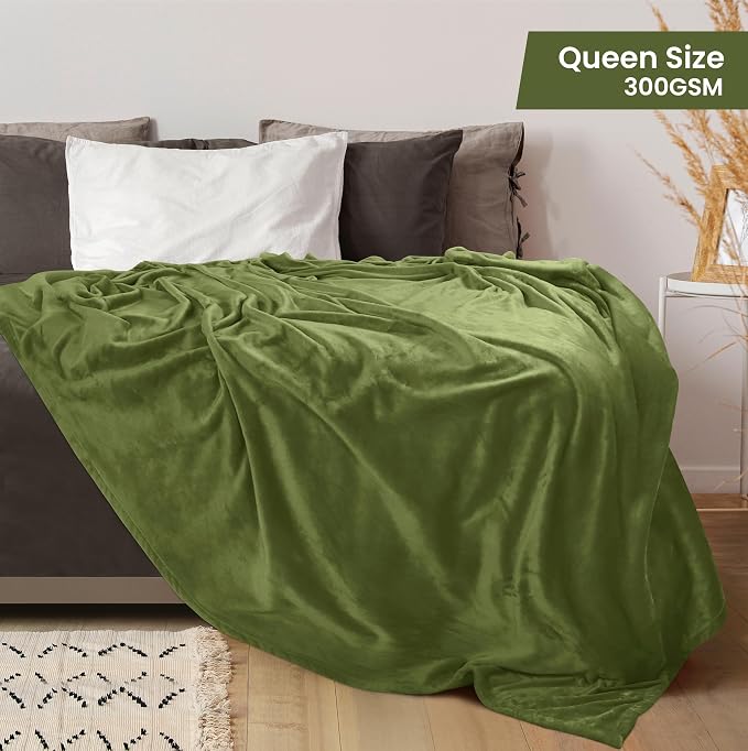 Utopia Bedding Ultra Soft Fleece Bed Blanket Queen Size Olive | Microfiber - Image 2