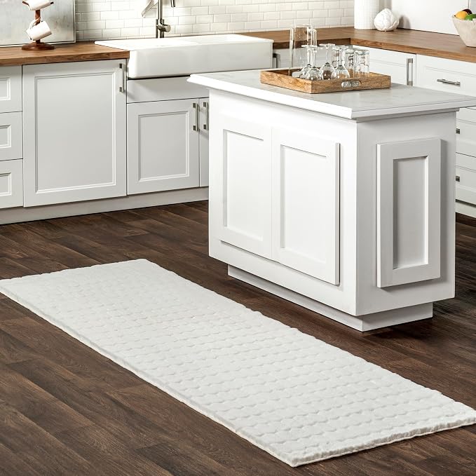 nuLOOM Nia White Geometric Washable Runner Rug by nuLOOM