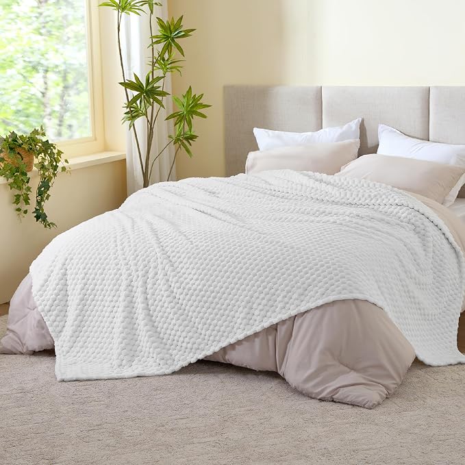 BEDELITE White Queen Blanket for Bed, Soft Cozy Gifts for Women, 90 * 90 | 3D by BEDELITE