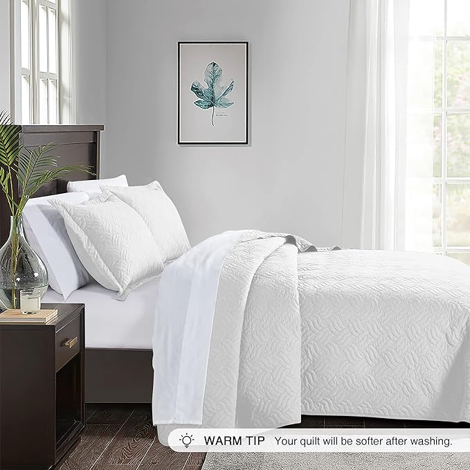 Love's cabin Twin Quilt Set White Bedspreads - Soft Bed Summer Lightweight Bedspread Comforter - Modern Style Wave Pattern Coverlet for All Season - 2 Pieces (1 Quilt, 1 Pillow Sham)