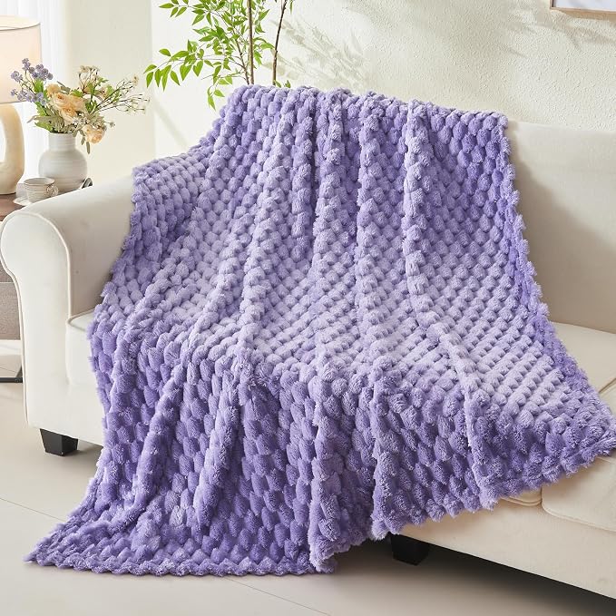 NEWCOSPLAY Fleece Clouds Cozy Queen Blanket - Image 9