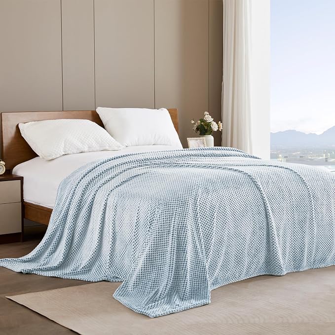 Exclusivo Mezcla Soft Waffle Fleece Bed Blanket King Size, Heather Blue | - Image 3