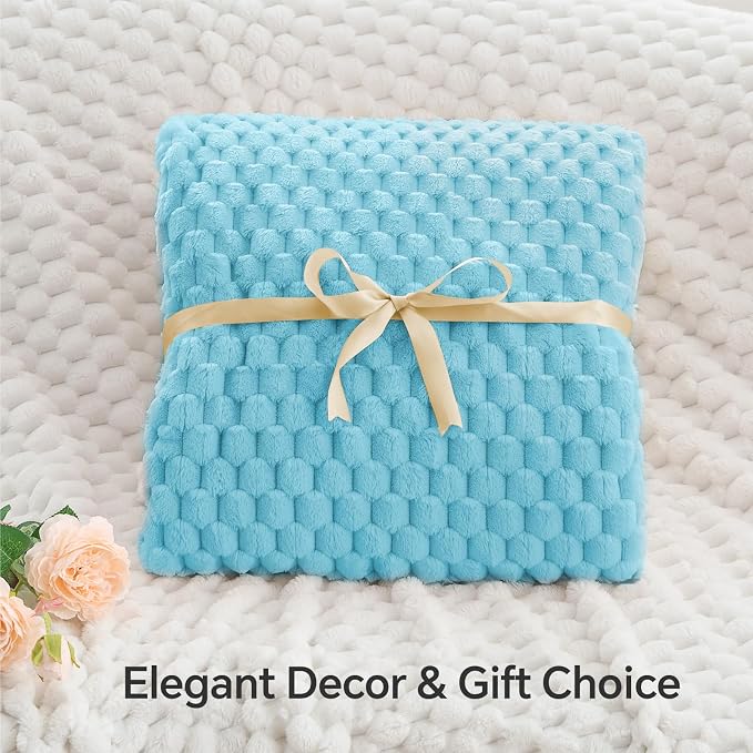 BEDELITE Light Blue Twin Blanket - Image 6