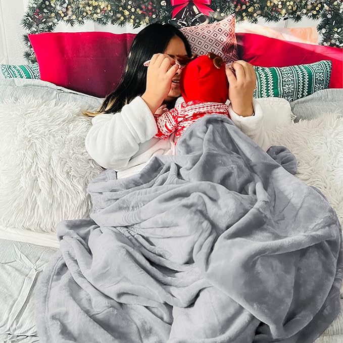 Bedsure GentleSoft Fleece Blankets King Size Light Grey - Image 5