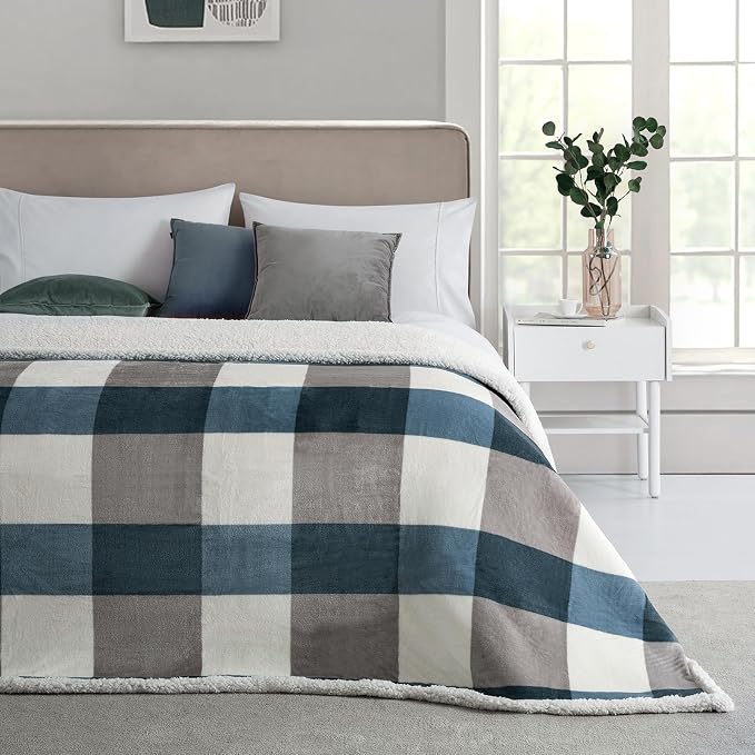 PU MEI Sherpa Fleece Throw Blanket 60" x 80" Reversible Plush Fluffy Large Big - Image 2