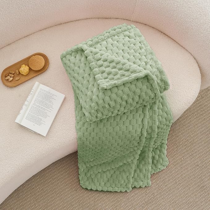 BEDELITE Sage Green Twin Blanket - Image 6