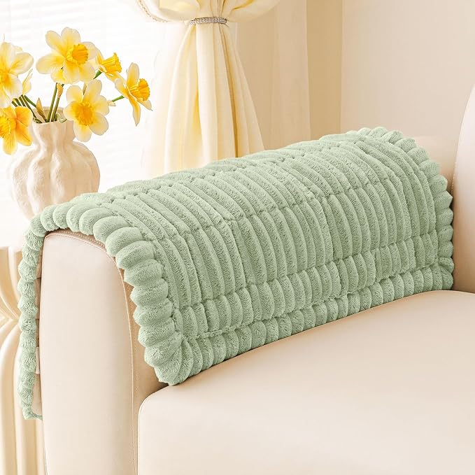 Smiry Couch Cover for Dogs, Non Slip Washable Sofa Protector for Pets | Soft by Smiry