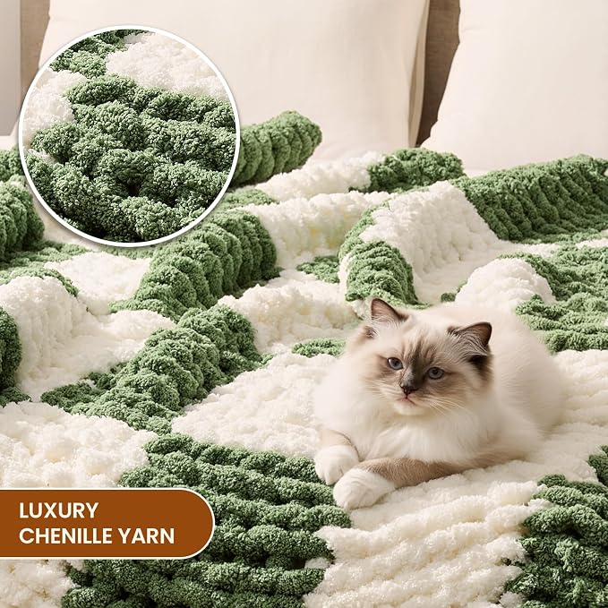 L'AGRATY Chunky Knit Throw Blanket - Image 3