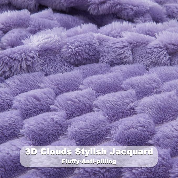NEWCOSPLAY Fleece Clouds Cozy Queen Blanket - Image 5