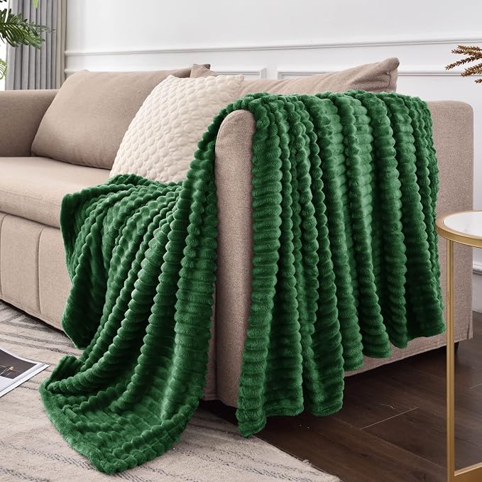 BEDELITE Ribbed Jacquard Dark Green Blankets Queen Size - Image 9