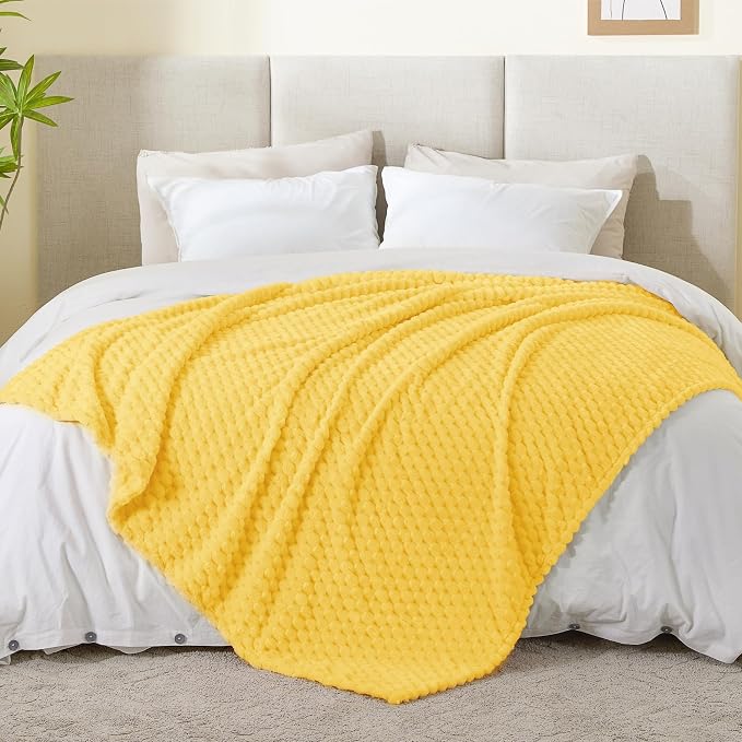 BEDELITE Light Yellow Twin Blanket - Image 5