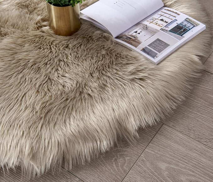 SERISSA 2x6 Fluffy Beige Faux Fur Area Rug - Image 5