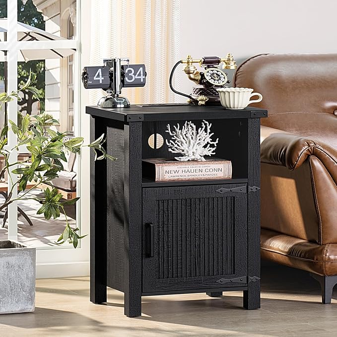 Night Stand, 18 Inch Farmhouse Nightstand with with Charging Station and USB Port, Rustic Couch End Table with Magnetic Door, Wood Bed Side Tables for Bedroom, Home, Black