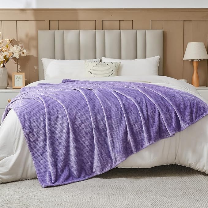 NEWCOSPLAY Super Soft Twin Blanket Lavender Premium Silky Flannel Fleece Leaves Pattern Lightweight Bed Blanket All Season Use (Lavender, Twin(60"x80"))