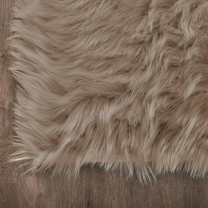 Latepis Beige Faux Fur Rug 8x10, Faux Fur Sheepskin Rug - Image 5