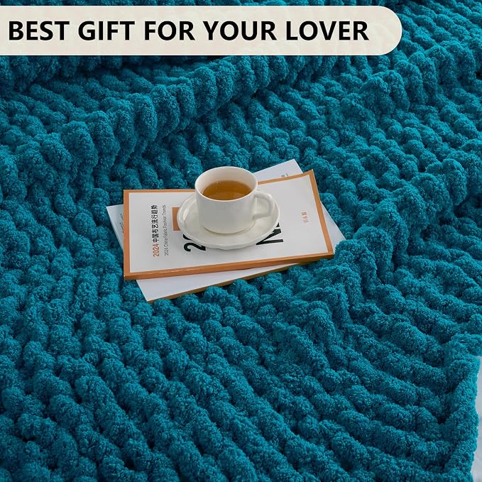 L'AGRATY Chunky Knit Throw Blanket - Image 6