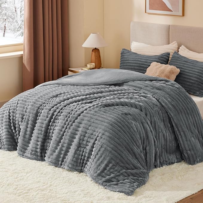 BEDELITE Fleece King Comforter Set -Super Soft & Warm Fluffy Grey Bedding, Luxury Fuzzy Heavy Bed Set for Winter with 2 Pillow Cases