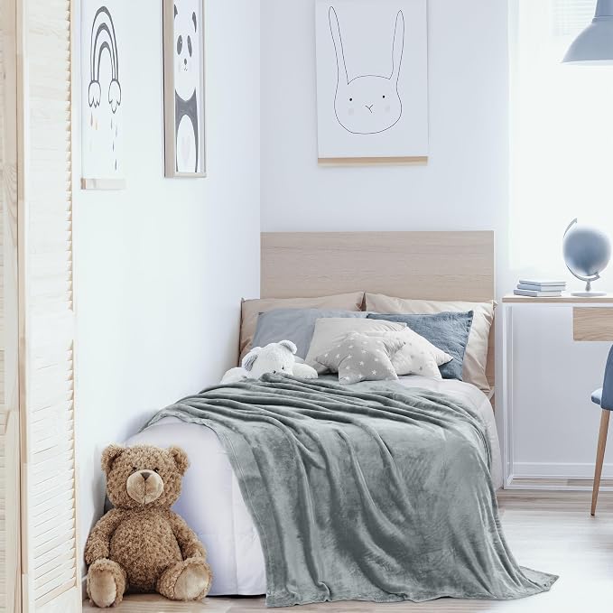 Utopia Bedding Soft Fleece Bed Blanket Twin Size Ash Grey | Microfiber Plush - Image 9