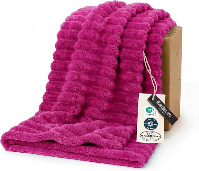 Bedsure Soft Twin XL Blanket for Bed Dorm Hot Pink 66"x90" | Birthday Gifts for by Unknown