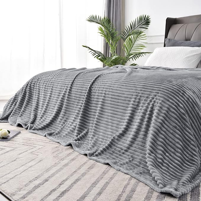 BEDELITE 3D Ribbed Jacquard Grey King Size Blankets - Image 8