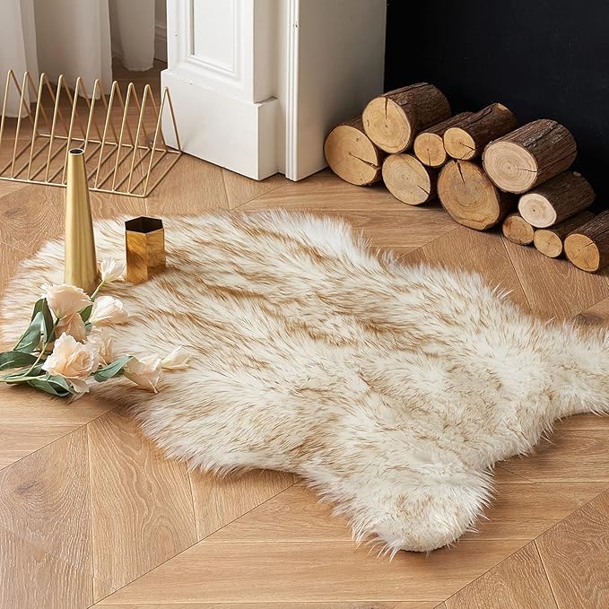 MIULEE Fluffy Area Rug 2x3 ft Faux Fur Sheepskin Rug - Image 2