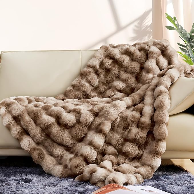 Luxury 1000GSM Faux Rabbit Fur Throw Blanket, Super Heavy Warm Cozy Brown - Image 3