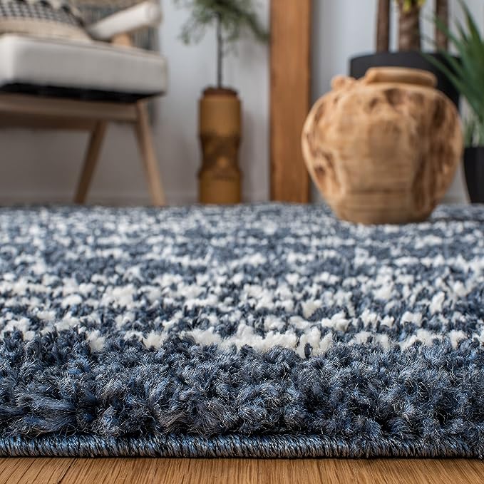 SAFAVIEH Arizona Shag Collection Accent Rug - 3'2" x 5', Slate Blue & Ivory, Design, Non-Shedding & Easy Care, 1.6-inch Thick Ideal for High Traffic Areas in Entryway, Living Room, Bedroom (ASG741L)