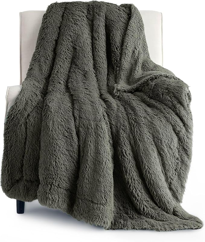 Bedsure GentleSoft Fluffy Olive Green Throw Blanket, Moss Green Decor Cozy Gifts by Unknown