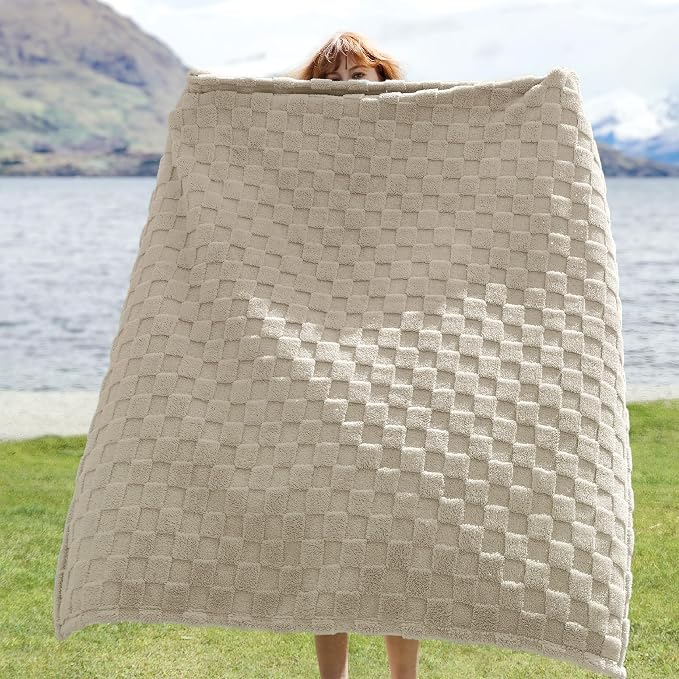 Bedsure GentleSoft Neutral Twin Blanket - Image 2