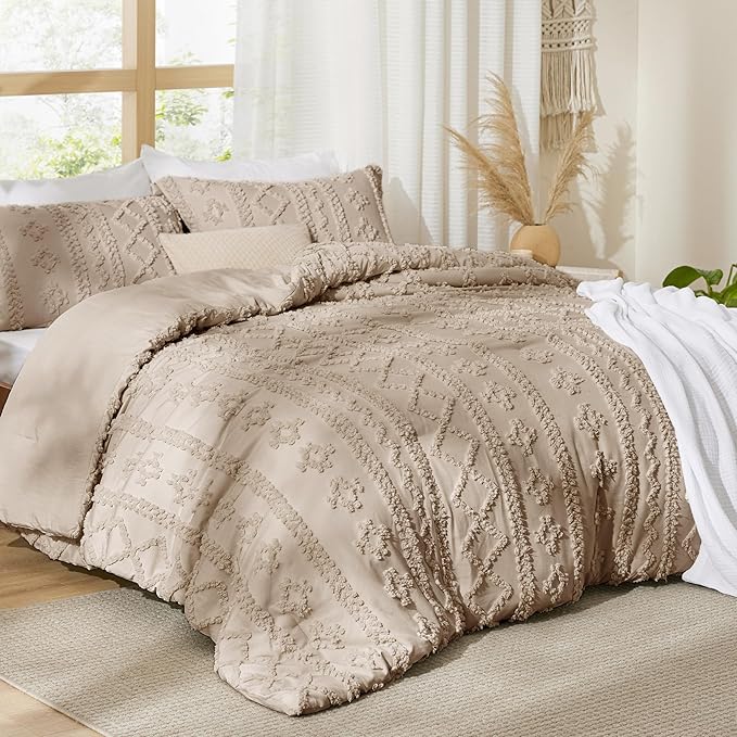 Bedsure Tufted Boho Comforter Set Oversized Queen - Khaki Boho Bed Set, GentleSoft™ 3 Pieces Farmhouse Shabby Chic Embroidery Bedding, Gifts for Woman, Soft Jacquard Comforter for All Seasons